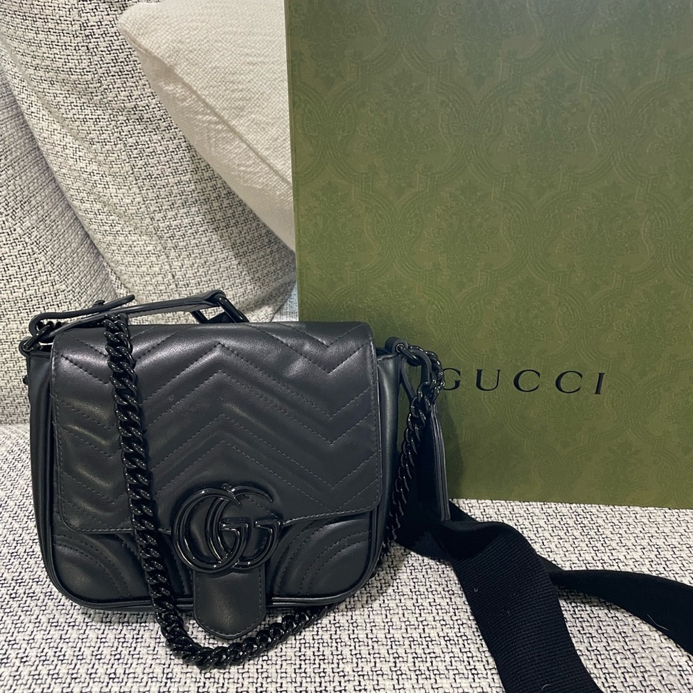 Gucci purse